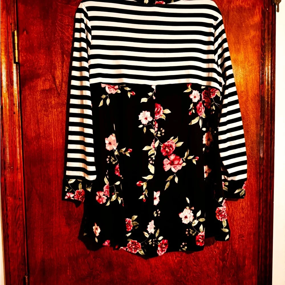 Striped and Floral Long Sleeve Top - Picture 2 of 2